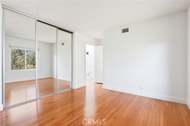 Detail Gallery Image 20 of 24 For 122 Corsica, Newport Beach,  CA 92660 - 2 Beds | 2 Baths