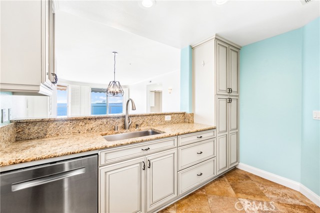 Detail Gallery Image 18 of 46 For 1500 E Ocean Bld #608,  Long Beach,  CA 90802 - 3 Beds | 2 Baths