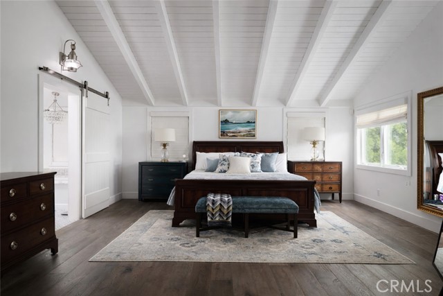 Detail Gallery Image 14 of 32 For 519 Signal Rd, Newport Beach,  CA 92663 - 6 Beds | 4/1 Baths