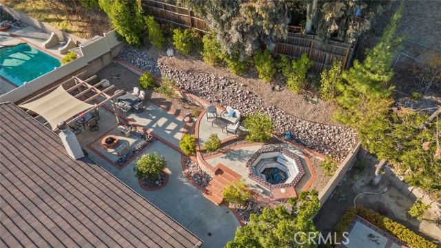 Detail Gallery Image 2 of 35 For 13247 Mission Tierra Way, Granada Hills,  CA 91344 - 4 Beds | 2 Baths
