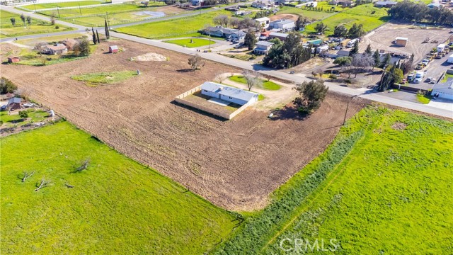 Detail Gallery Image 3 of 75 For 34937 Avenue 13 1/2, Madera,  CA 93636 - 3 Beds | 2 Baths