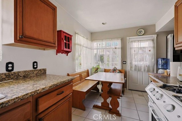 665 N Waterbury Avenue, Covina CA: https://media.crmls.org/medias/ceb1dab7-7cd0-4914-bdca-93061b8715eb.jpg