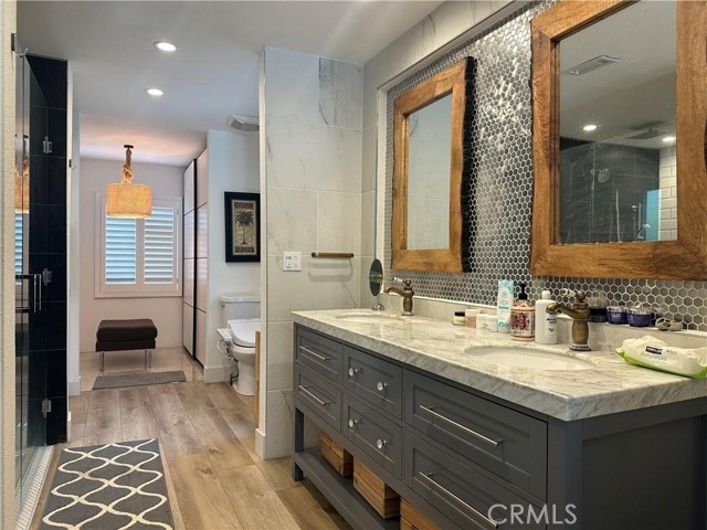 Detail Gallery Image 31 of 52 For 13 Blue Ridge, Irvine,  CA 92620 - 5 Beds | 3/1 Baths