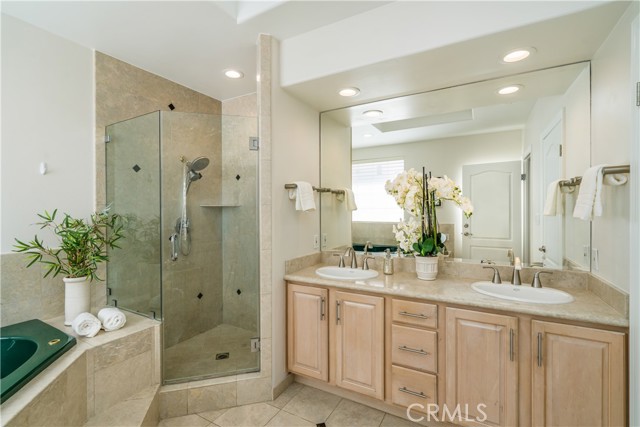 Detail Gallery Image 28 of 35 For 15229 Camarillo St, Sherman Oaks,  CA 91403 - 3 Beds | 2 Baths