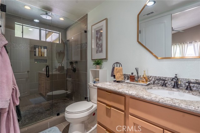 Detail Gallery Image 6 of 19 For 27295 via Marcia, Saugus,  CA 91350 - 4 Beds | 2 Baths