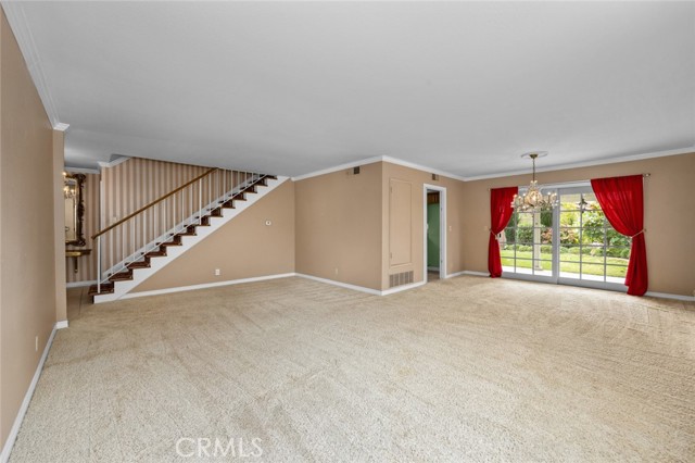 Detail Gallery Image 7 of 26 For 5302 Berkeley Ave, Westminster,  CA 92683 - 5 Beds | 2/1 Baths