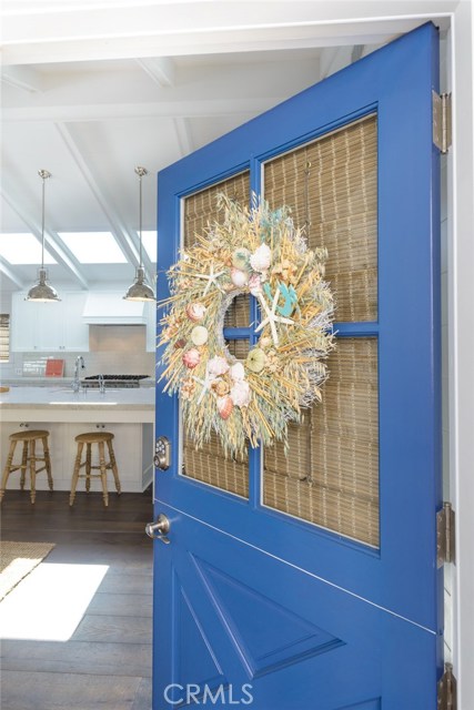 524 13th Street, Manhattan Beach CA: https://media.crmls.org/medias/ceb453f2-2a1f-42d0-8832-080ec2f9f1ee.jpg