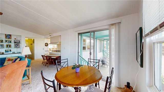 Detail Gallery Image 15 of 63 For 19361 Brookhurst St #43,  Huntington Beach,  CA 92646 - 2 Beds | 2 Baths