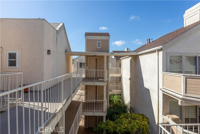 Image 20 of 43 For 3845 Farquhar