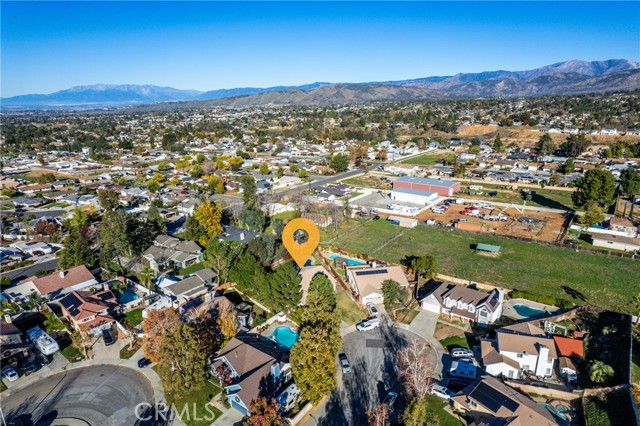 13514 Big Sky Court, Yucaipa CA: https://media.crmls.org/medias/ceb6309d-131b-4e1b-bac1-a3e8c4553e8b.jpg