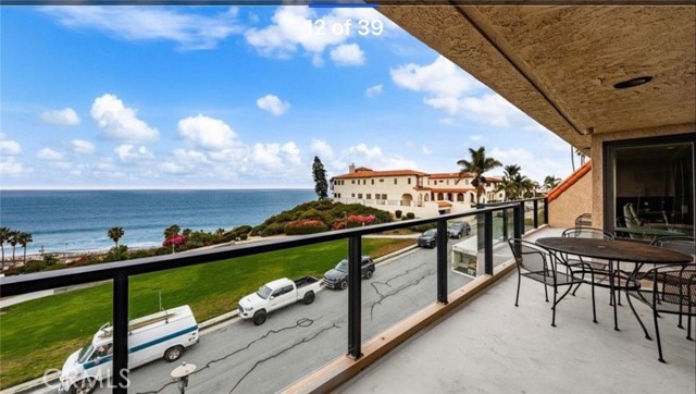 Detail Gallery Image 3 of 21 For 250 Avenida Lobeiro #C,  San Clemente,  CA 92672 - 3 Beds | 2 Baths