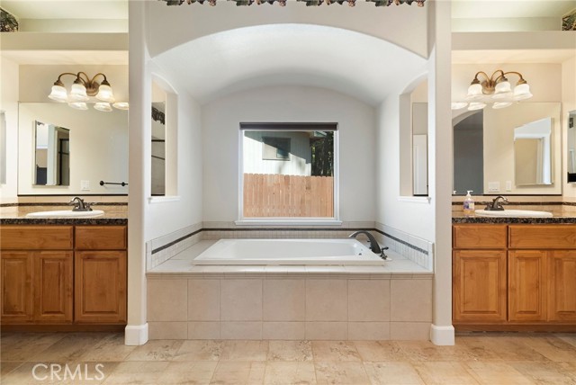 Image 34 of 73 For 14124 Rollins Court