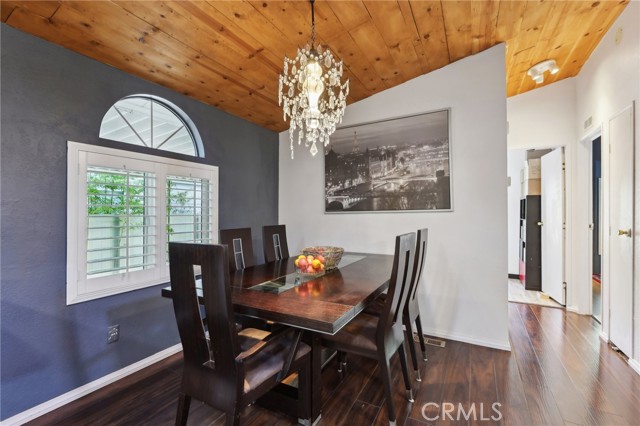 Detail Gallery Image 20 of 61 For 1165 Cherokee, Topanga,  CA 90290 - 3 Beds | 2 Baths