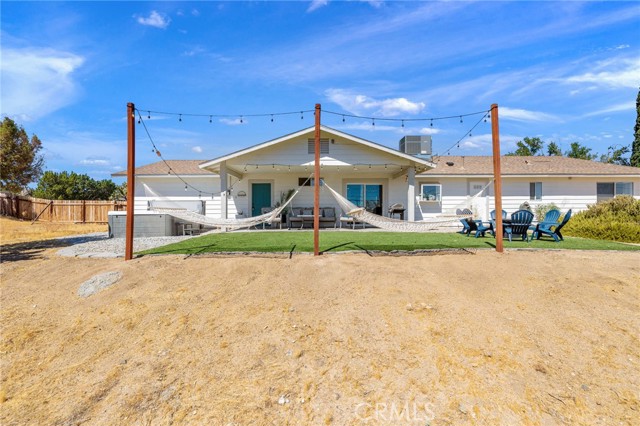 Detail Gallery Image 30 of 33 For 7929 Barberry Ave, Yucca Valley,  CA 92284 - 3 Beds | 2 Baths