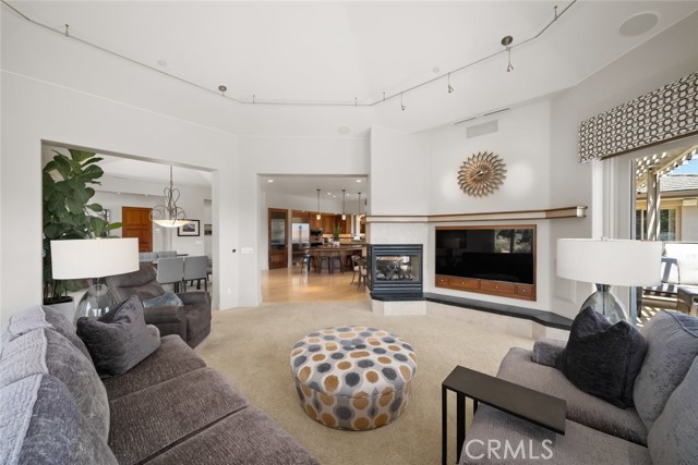 940 Pasatiempo Drive, San Luis Obispo CA: https://media.crmls.org/medias/ceba0af9-d508-403f-91ea-115c8fbe35b0.jpg