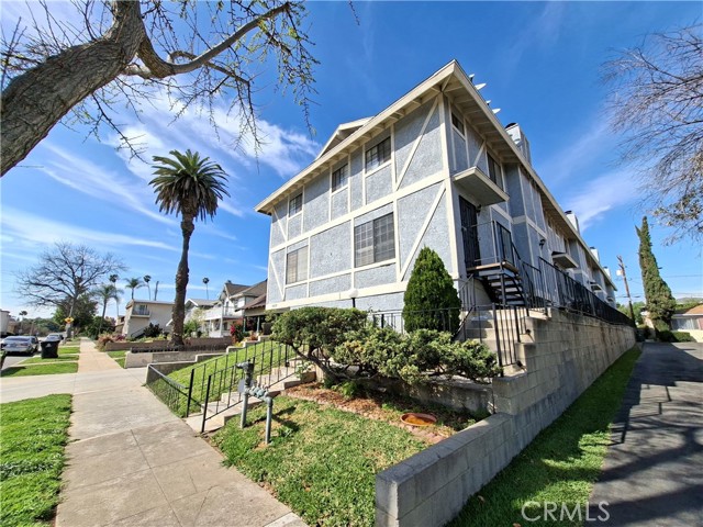 Front Image Thumbnail for CRWS26054471