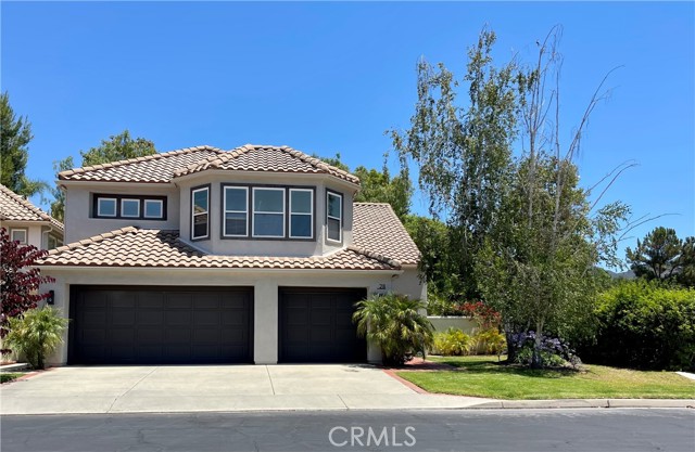 28 Lawnridge, Rancho Santa Margarita CA: https://media.crmls.org/medias/cebb8254-981d-4988-939e-38703ca5c90a.jpg