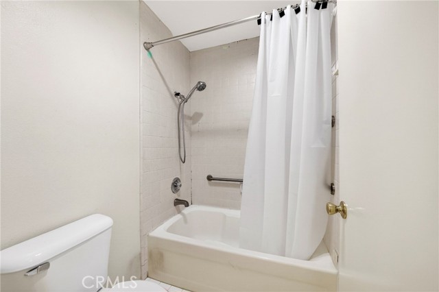 Detail Gallery Image 17 of 27 For 1507 via Linda, Fullerton,  CA 92833 - 2 Beds | 2/1 Baths