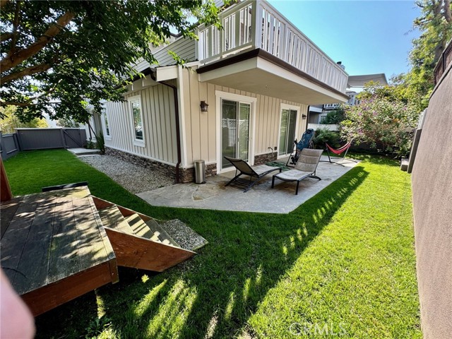 Detail Gallery Image 23 of 75 For 804 N Irena Ave #B,  Redondo Beach,  CA 90277 - 3 Beds | 2/1 Baths
