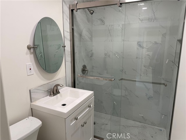 Detail Gallery Image 14 of 25 For 6819 Marbrisa Ave a,  Huntington Park,  CA 90255 - 2 Beds | 1 Baths