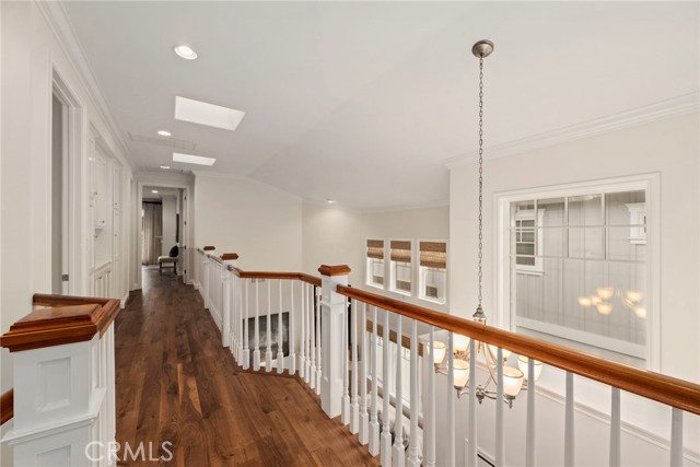 652 26th Street, Manhattan Beach, California 90266, 5 Bedrooms Bedrooms, ,2 BathroomsBathrooms,Residential,Sold,26th,SB21213872