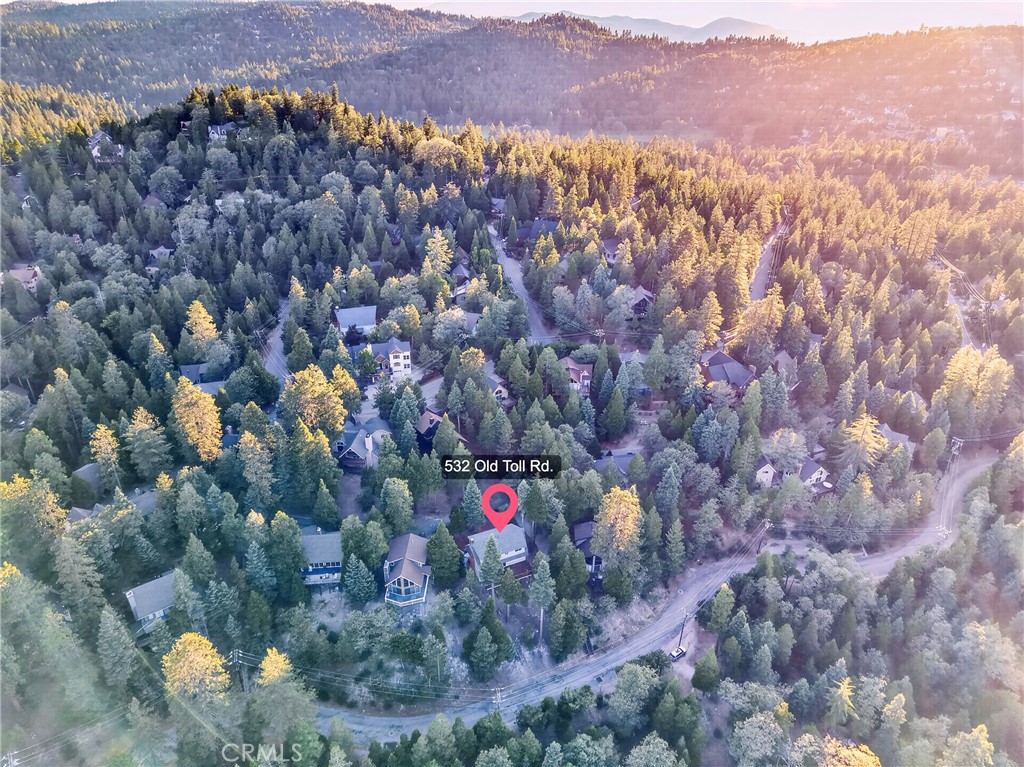https://media.crmls.org/medias/cebd85ab-3e97-4ede-81e7-cb7b24a87c7a.jpg?preset=X-Large