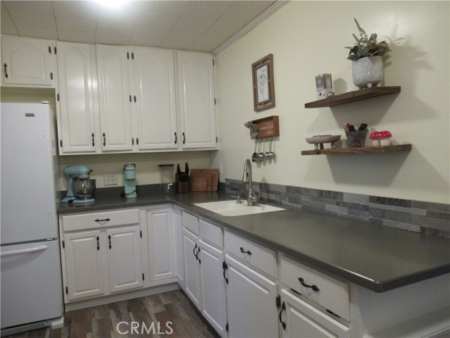 11803 Gard Avenue photo 10