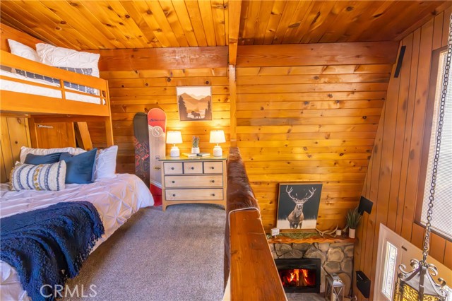726 Elysian Boulevard, Big Bear City CA: https://media.crmls.org/medias/cebdf432-b3da-45f2-982b-06f6cc7f7573.jpg