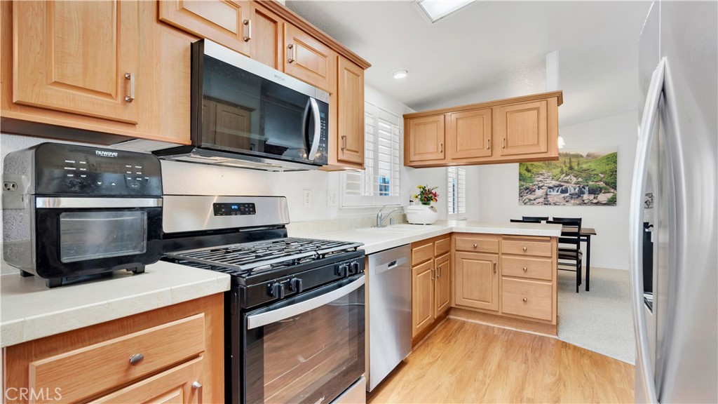 MLS #OC26157997 image #11