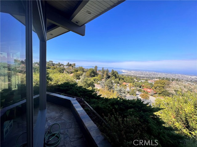 5529 Littlebow Road, Rancho Palos Verdes, California 90275, 3 Bedrooms Bedrooms, ,3 BathroomsBathrooms,Residential,Sold,Littlebow,PV22221185