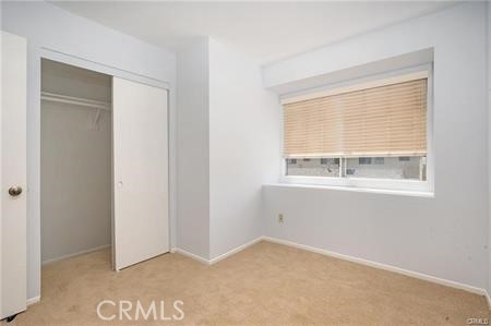 https://media.crmls.org/medias/cebe954e-c6d5-4a97-9821-95d745a33124.jpg?preset=X-Large