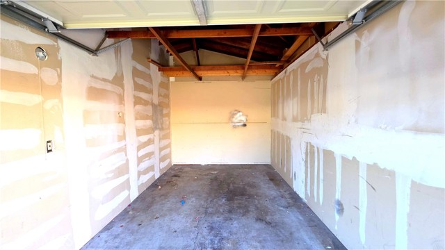 Detail Gallery Image 15 of 15 For 252 S 1st Street #C,  Upland,  CA 91786 - 1 Beds | 1 Baths