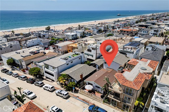 241 33rd Street, Hermosa Beach, California 90254, 2 Bedrooms Bedrooms, ,1 BathroomBathrooms,Residential,Sold,33rd,SB23145037