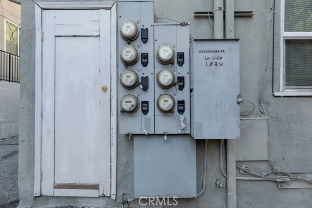 Detail Gallery Image 20 of 28 For 14622 Sylvan, Van Nuys,  CA 91411 - – Beds | – Baths