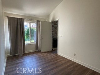 https://media.crmls.org/medias/cec09a5e-515d-40f1-bdf1-307a68d1e026.jpg?preset=X-Large