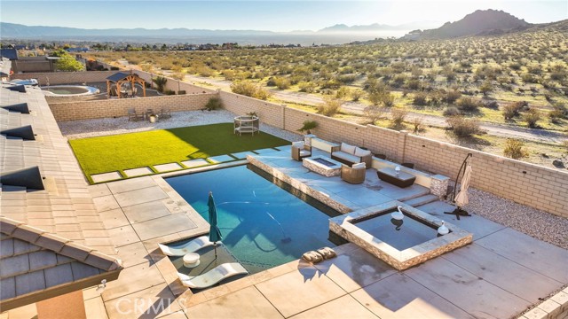 Detail Gallery Image 71 of 73 For 17066 Takipi Rd, Apple Valley,  CA 92307 - 3 Beds | 3 Baths