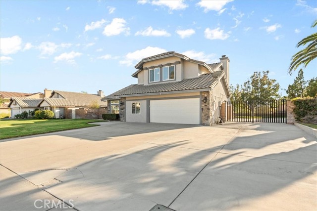 Detail Gallery Image 3 of 49 For 3061 W Comstock Rd, San Bernardino,  CA 92407 - 5 Beds | 3 Baths