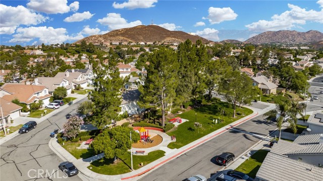 Detail Gallery Image 45 of 57 For 568 Brookhaven Dr, Corona,  CA 92879 - 4 Beds | 2/1 Baths