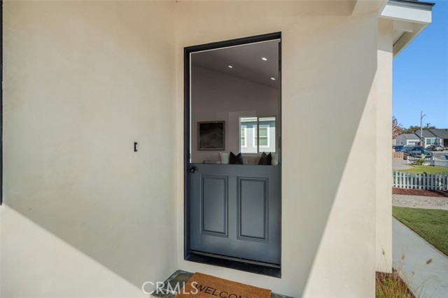 2411 Thomas Avenue, Redondo Beach CA: https://media.crmls.org/medias/cec2a177-6aaa-4351-8bfe-8866d4122e3d.jpg