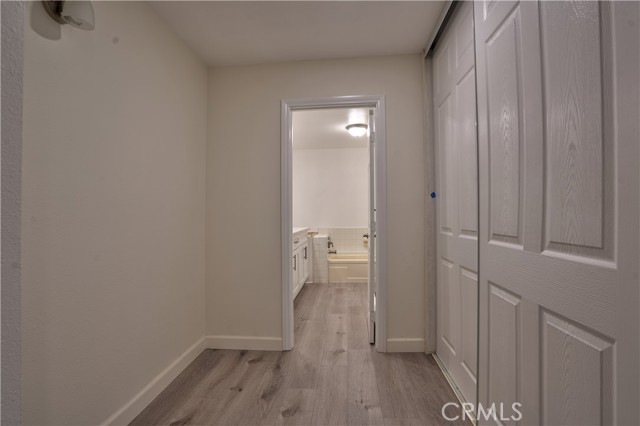 Detail Gallery Image 15 of 23 For 16022 Moorpark St #101,  Encino,  CA 91436 - 2 Beds | 2/1 Baths