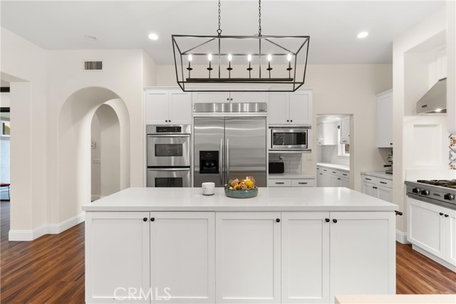 21 Calle Vista Del Sol, San Clemente CA: https://media.crmls.org/medias/cec2e364-3c5f-49f9-8beb-fb63195987d0.jpg