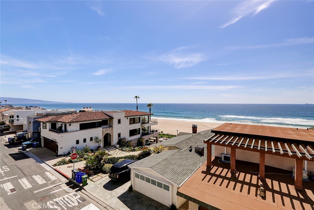 3208 Ocean Drive