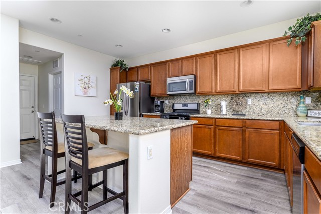 Detail Gallery Image 6 of 20 For 29426 Batters Box, Lake Elsinore,  CA 92530 - 4 Beds | 3 Baths