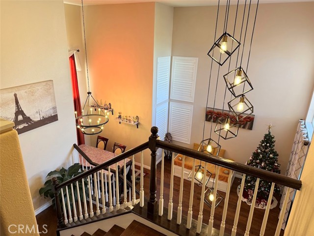 Detail Gallery Image 11 of 25 For 19718 May Way, Canyon Country,  CA 91351 - 4 Beds | 3 Baths