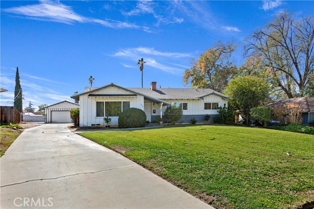 5952 Londonderry Dr, Riverside, CA 92504