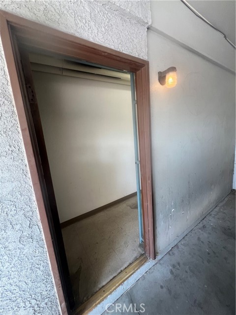 4310 W Victory Boulevard, Burbank, California 91505, ,Commercial Lease,For Rent,4310 W Victory Boulevard,CRBB25020071