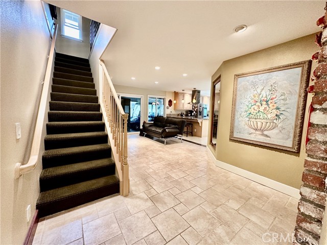 Detail Gallery Image 33 of 59 For 5871 Country View Dr, Yorba Linda,  CA 92886 - 4 Beds | 4 Baths