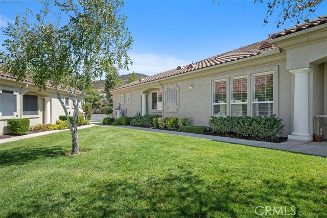 Detail Gallery Image 5 of 45 For 22971 Castle Pines Ct, Murrieta,  CA 92562 - 3 Beds | 2/1 Baths