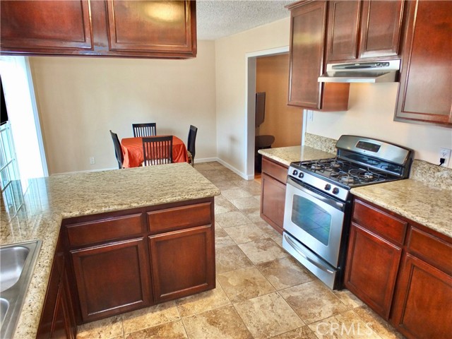1301 W Robidoux Street, Wilmington CA: https://media.crmls.org/medias/cec59f2f-3e43-4b1e-bf14-30f6d52b9200.jpg