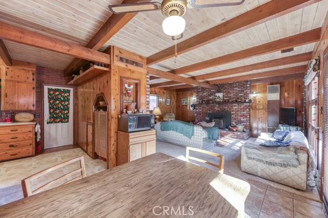 Detail Gallery Image 12 of 38 For 41391 Musick Dr, Shaver Lake,  CA 93664 - 2 Beds | 1 Baths